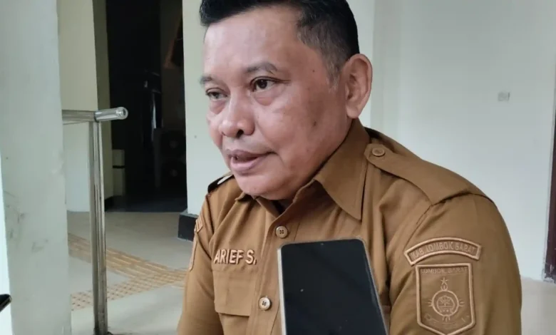 Kepala Dinas Sosial Pemberdayaan Perempuan dan Perlindungan Anak (DSP3A) Lobar, Arief Suryawirawan saat diwawancarai beberapa waktu lalu, Agustus 2026.