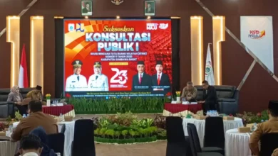 Pemkab Sumbawa Barat menggelar Konsultasi Publik I Revisi RTRW KSB di Gedung Graha Praja Taliwang, Selasa, 15 September 2026.