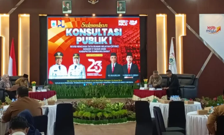 Pemkab Sumbawa Barat menggelar Konsultasi Publik I Revisi RTRW KSB di Gedung Graha Praja Taliwang, Selasa, 15 September 2026.