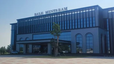 Tampak depan Kantor Wali Kota Mataram atau Bale Mentaram.