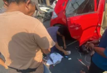 Momen penangkapan terduga pelaku pembawa sabu yang diduga akan dibawa ke Sekotong, di Gerung, Senin, 12 Oktober 2026.