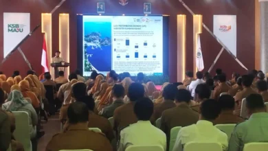 Bupati Sumbawa Barat, H. Amar Nurmansyah, Saat Orientasi Penyusunan RKPD 2028 di Ruang Rapat Gili Paserang, Gedung Graha Praja Setda KSB, Senin, 12 Oktober 2026.