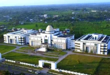 Kantor Bupati Lombok Tengah. Praya Lombok tengah masuk prediksi wilayah yang akan tren di tahun 2027.
