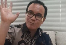 Wakil Rektor II UIN Mataram, Muhammad Saleh Ending, saat menanggapi dugaan pungli dalam tes kesehatan dan narkoba mahasiswa baru, Selasa, 20 Oktober 2026.