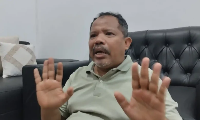 Anggota DPR RI, Johan Rosihan saat diwawancarai NTBSatu di Mataram, Rabu, 21 Oktober 2026.