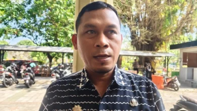 Kepala Dinas Sosial Kota Mataram, Muzakkir Walad, diwawancarai beberapa waktu lalu.