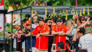 Parade Pembalap MotoGP Mandalika 2025 di Kota Mataram.