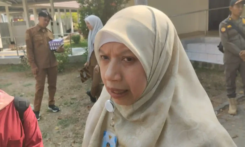 Wakil Bupati Lombok Barat, Nurul Adha alias UNA, saat diwawancarai pada September 2026.