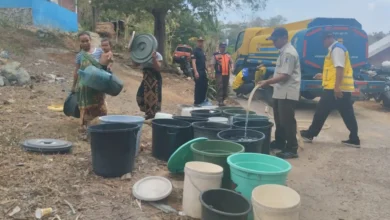 Distribusi air dari pemerintah untuk salah satu wilayah dengan dampak kekeringan terparah di Lombok Barat, Agustus 2026.