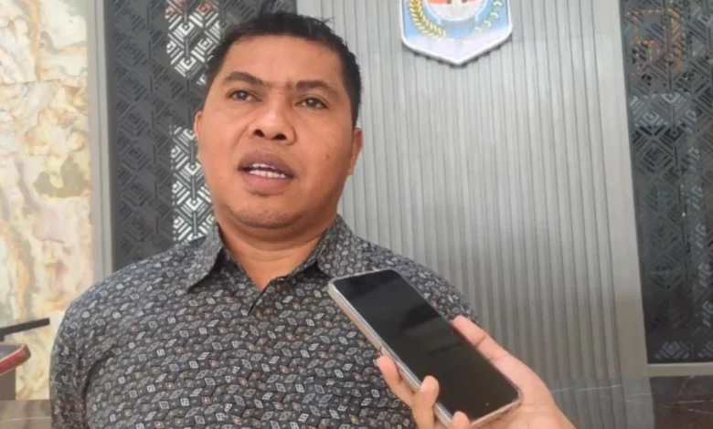 Ketua Komisi III DPRD Kota Mataram, Abd. Rachman diwawancarai beberapa waktu lalu.
